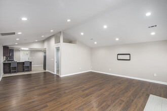 3331 Newton Rd in Commerce Township, MI - Building Photo - Building Photo