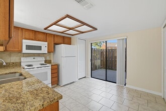 12025 Pepperdine Pl in Orlando, FL - Foto de edificio - Building Photo