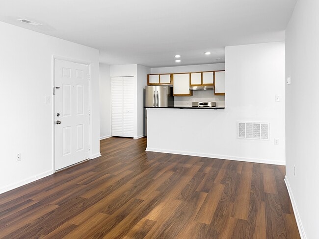 26 Malibu Way in Galloway, NJ - Building Photo - Building Photo