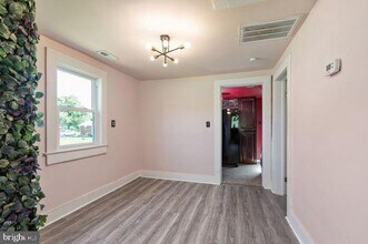 1204 Railroad Ave in Fredericksburg, VA - Building Photo - Building Photo