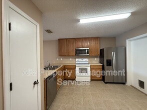 4680 Playschool Dr in Jacksonville, FL - Building Photo - Building Photo