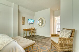 1508 103rd St in Galveston, TX - Building Photo