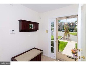 137 Discovery Ct in Norristown, PA - Building Photo - Building Photo