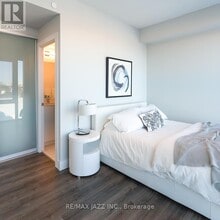 80 Bond St E in Oshawa, ON - Building Photo - Building Photo