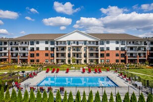 The Regency in Mckees Rocks, PA - Building Photo