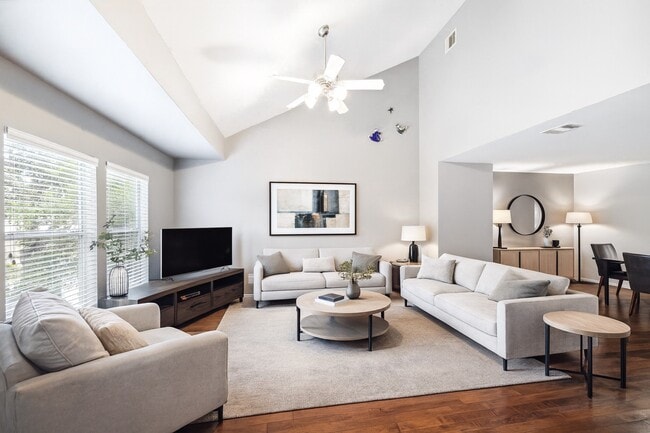 1138 W 25th St in Houston, TX - Foto de edificio - Building Photo