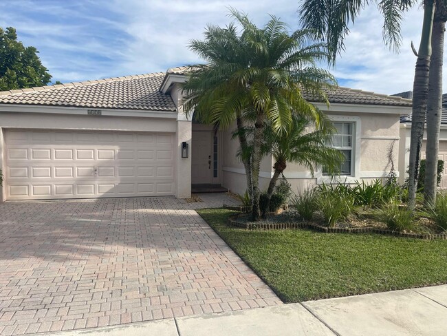 4178 Bluff Harbor Way in Wellington, FL - Building Photo - Building Photo