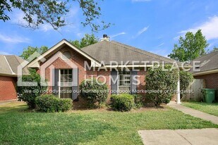 8513 English Oak Loop in Montgomery, AL - Building Photo