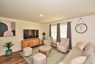 6558 Creek Cir in Bessemer, AL - Building Photo - Building Photo