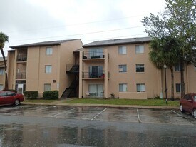 5214 Via Hacienda Cir in Orlando, FL - Building Photo