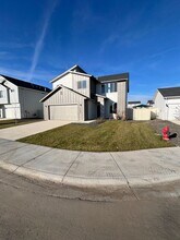 10496 W Garganey Dr in Star, ID - Building Photo - Building Photo