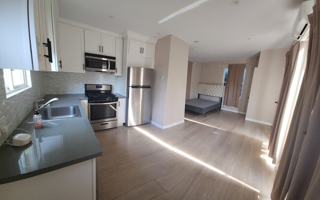 property at 16143 Kittridge St
