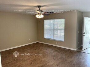 5803 Meadowpark Pl in Lithia, FL - Building Photo - Building Photo