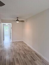 204 Canterbury I, Unit 2040 in West Palm Beach, FL - Building Photo - Building Photo