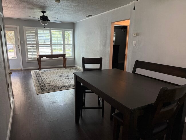 506 N Ricketts St in Sherman, TX - Building Photo - Building Photo