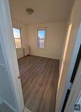 72 Maryland Ave in Staten Island, NY - Building Photo - Building Photo