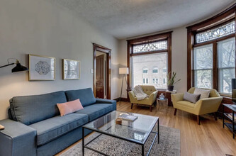 2701 W Haddon Ave in Chicago, IL - Building Photo - Building Photo
