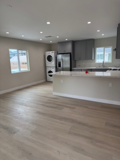 4044 W 167th St in Lawndale, CA - Building Photo - Building Photo