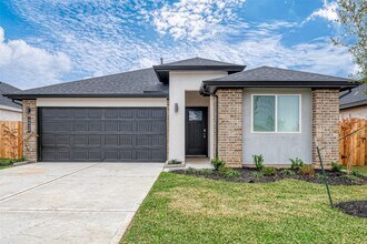 4939 Pne Hvn Ln in Fresno, TX - Foto de edificio - Building Photo