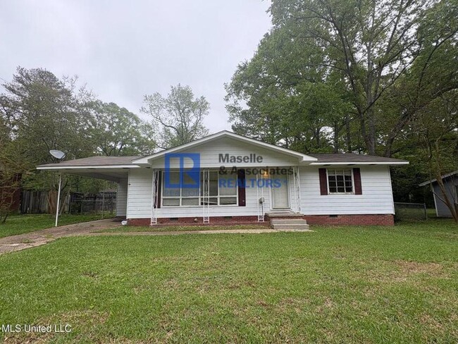 property at 3154 Oak Forest Dr