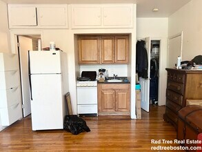 153 Brighton Ave, Unit 14 in Boston, MA - Building Photo - Building Photo