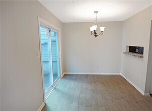 291 Country Club Dr in Jonesboro, GA - Building Photo - Building Photo