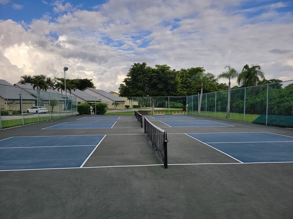 603 McGregor Park Cir, Unit 603 McGregor Park Circle in Ft. Myers, FL - Building Photo