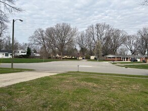 41 Blairsden Ave in Carmel, IN - Building Photo - Building Photo