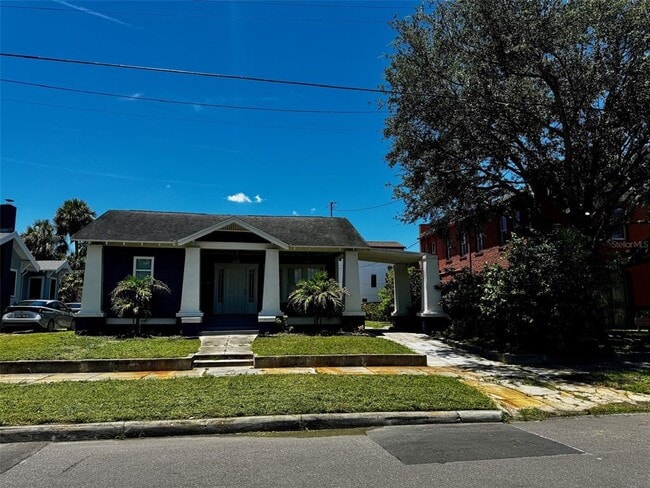 403 S Albany Ave in Tampa, FL - Building Photo - Building Photo