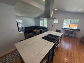 778 Del Riego Ave in Encinitas, CA - Building Photo
