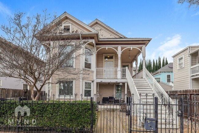 property at 612 1/2 15th St