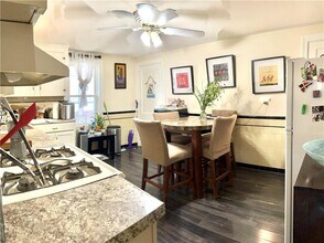 58 Vale Ave in Cranston, RI - Building Photo - Building Photo