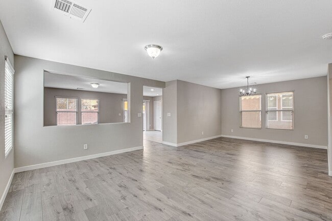 6468 W Eldorado Ln in Las Vegas, NV - Building Photo - Building Photo