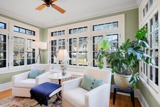 4401 Aldrich Ave S, Unit A in Minneapolis, MN - Building Photo - Building Photo