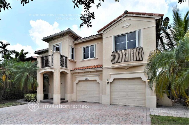3066 SW 155th Ave in Miami, FL - Foto de edificio - Building Photo