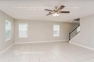 4718 Birdsong Dr in Rubonia, FL - Foto de edificio - Building Photo