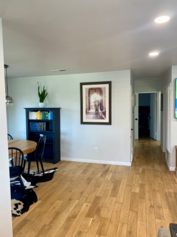 2703 W Meadowwood in Santa Ana, CA - Building Photo - Building Photo