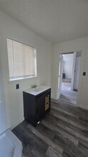 1530 E 52nd St N in Tulsa, OK - Building Photo - Building Photo