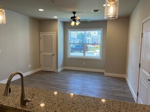 81 S Third St-Unit -f25917e6-4ce0-11ee-b85d-0a37702c7708 in Mount Wolf, PA - Building Photo - Building Photo