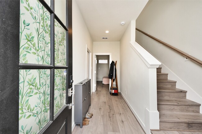 8502 Kolbe Village Wy in Houston, TX - Building Photo - Building Photo