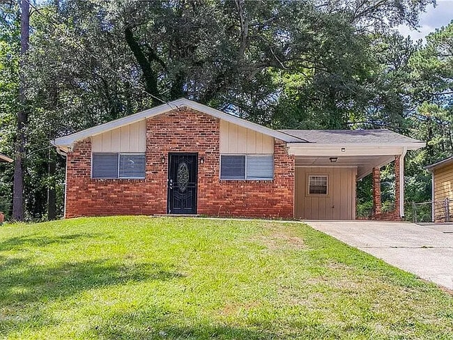 property at 1471 Moray St SW