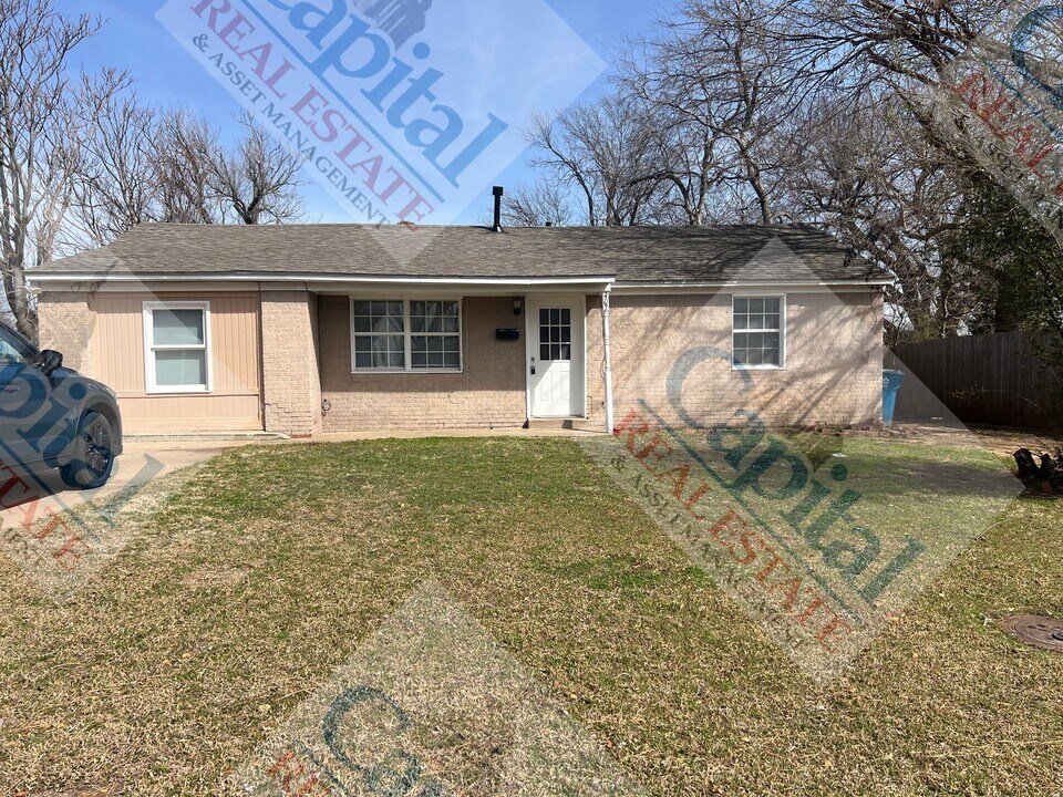 407 E Key Blvd in Midwest City, OK - Building Photo