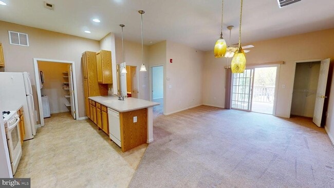 property at 432 Highland Ests