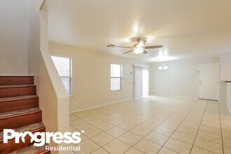 5819 E Harmony Ave in Mesa, AZ - Building Photo - Building Photo