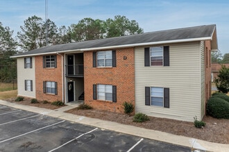 Crescent Ridge Apartments in Tifton, GA - Foto de edificio - Building Photo