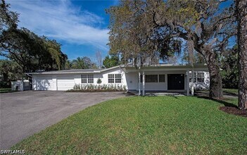 1281 Diana Ave in Naples, FL - Building Photo - Building Photo
