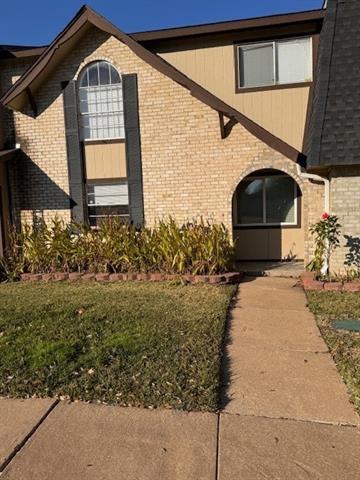 2303 Blue Sage Ln in Arlington, TX - Building Photo