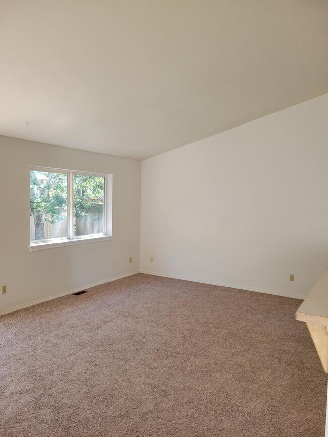 property at 3606 Golden Valley Dr