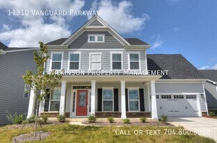 11310 Vanguard Pkwy in Huntersville, NC - Building Photo