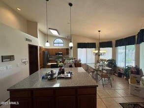 9733 W McRae Way in Peoria, AZ - Building Photo - Building Photo
